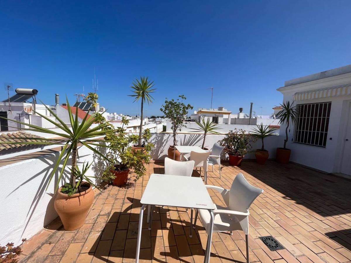 Hostel Conil Conil De La Frontera Exteriör bild