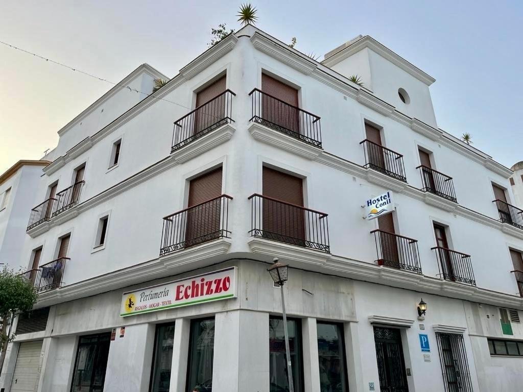 Hostel Conil Conil De La Frontera Exteriör bild