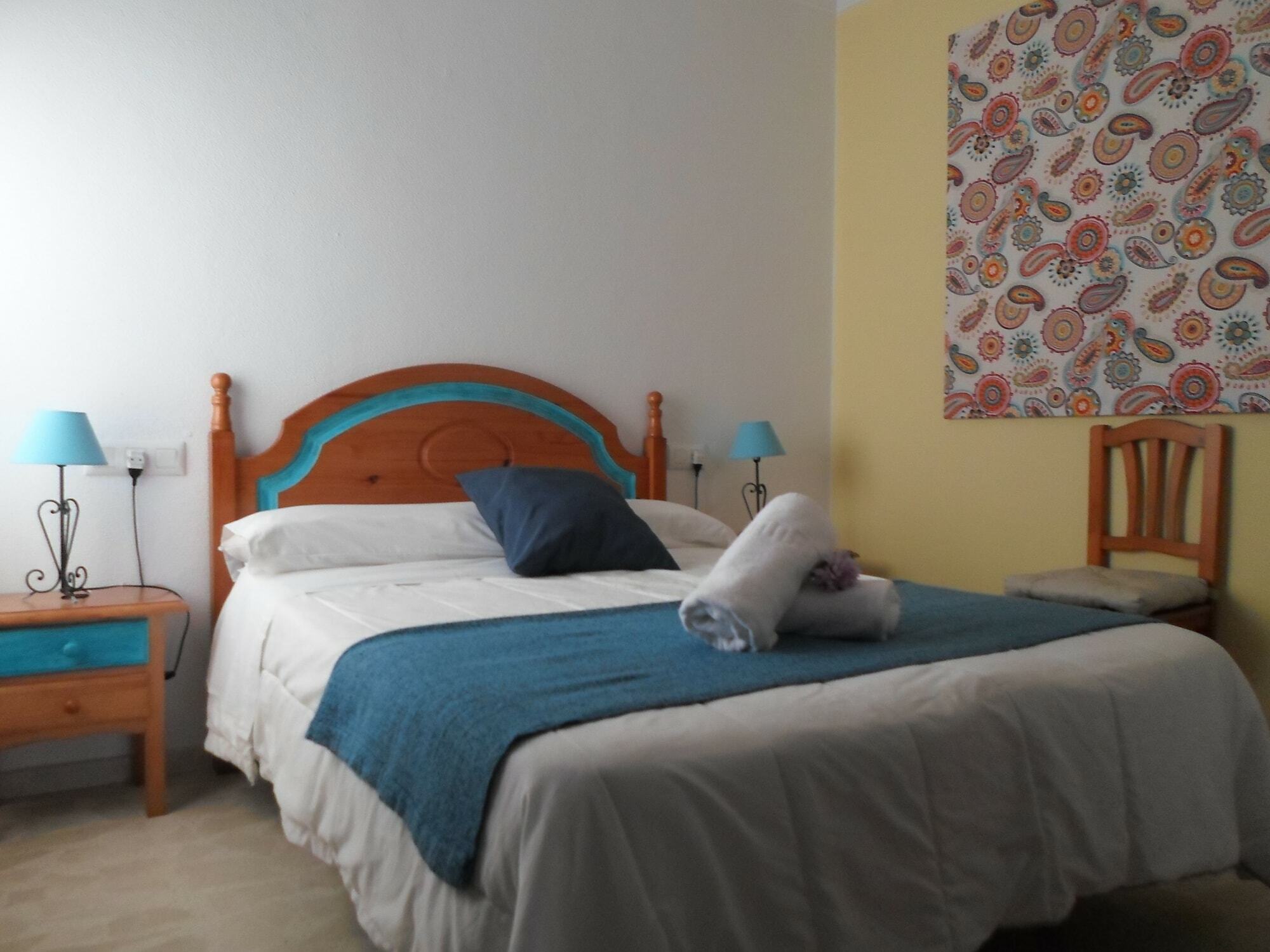 Hostel Conil Conil De La Frontera Exteriör bild